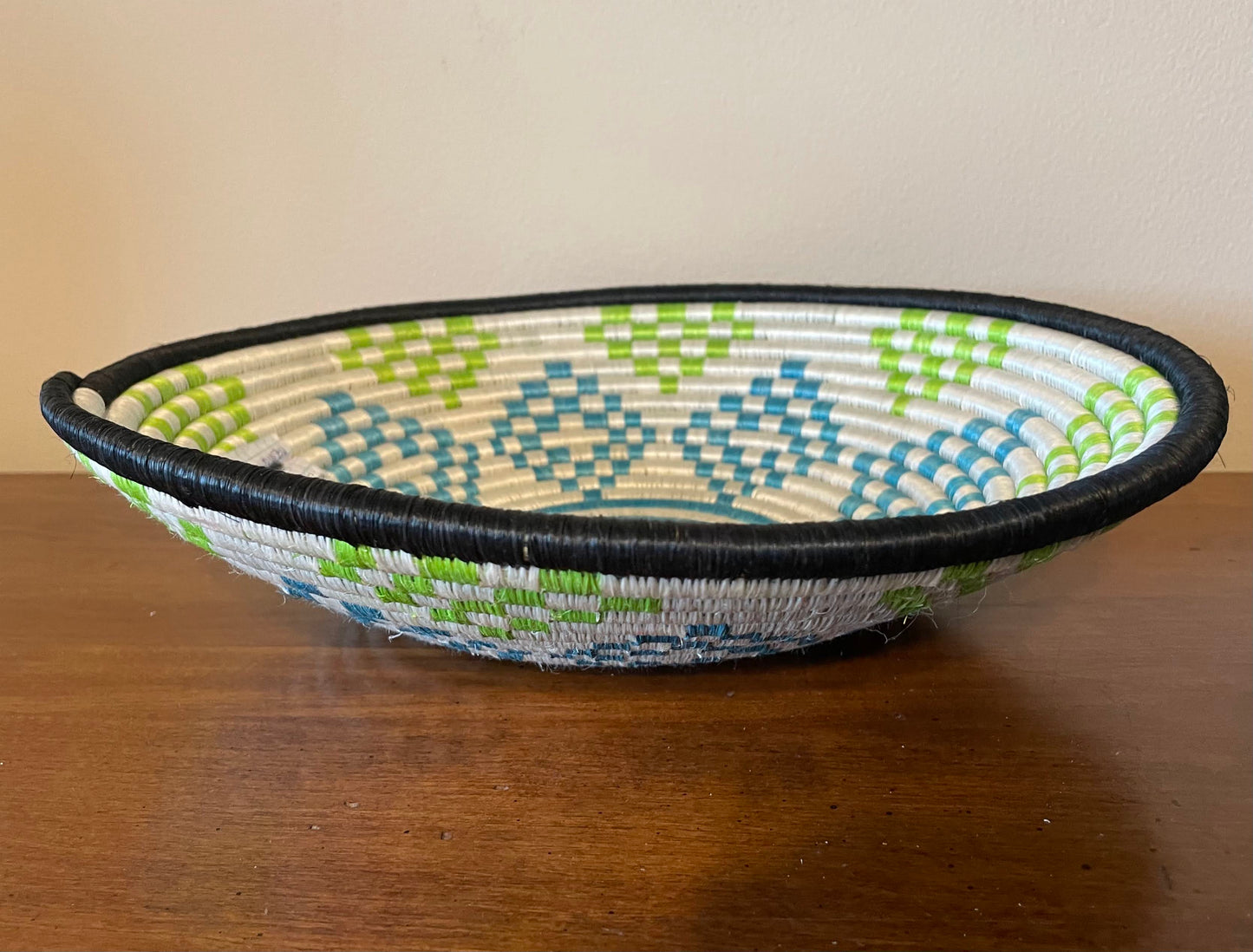 African Woven Basket, Rwanda Basket, Woven Bowl, Natural Sisal Fiber, Dining Centerpiece, Fruit & Bread Basket