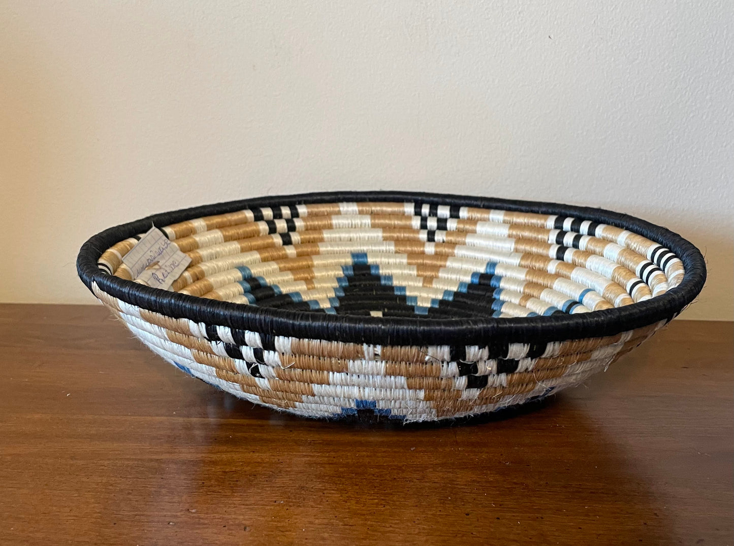 African Woven Basket, Rwanda Basket, Woven Bowl, Natural Sisal Fiber, Dining Centerpiece, Fruit & Bread Basket