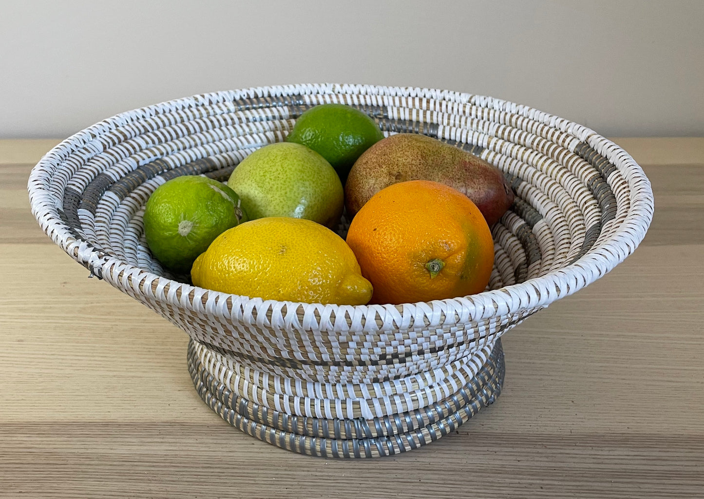 African Woven Basket, Senegal Basket, Woven Bowl, Natural Palm Fiber, Dining Centerpiece, Fruit & Bread Basket