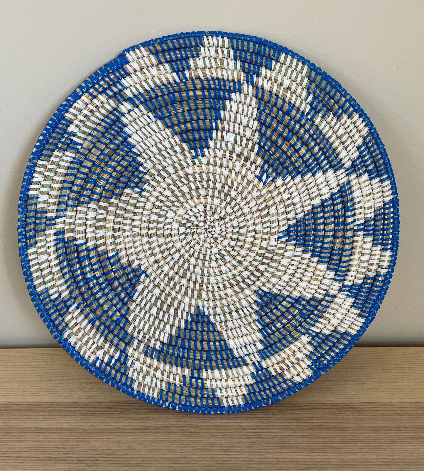 African Woven Round Pad/Pot Holder/Trivet, Woven Senegal Wall Decoration, Natural Palm Fiber, 14" Diameter