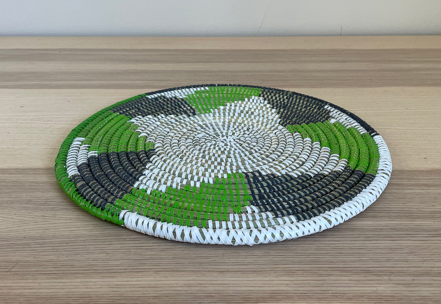 African Woven Round Pad/Pot Holder/Trivet, Woven Senegal Wall Decoration, Natural Palm Fiber, 13" Diameter