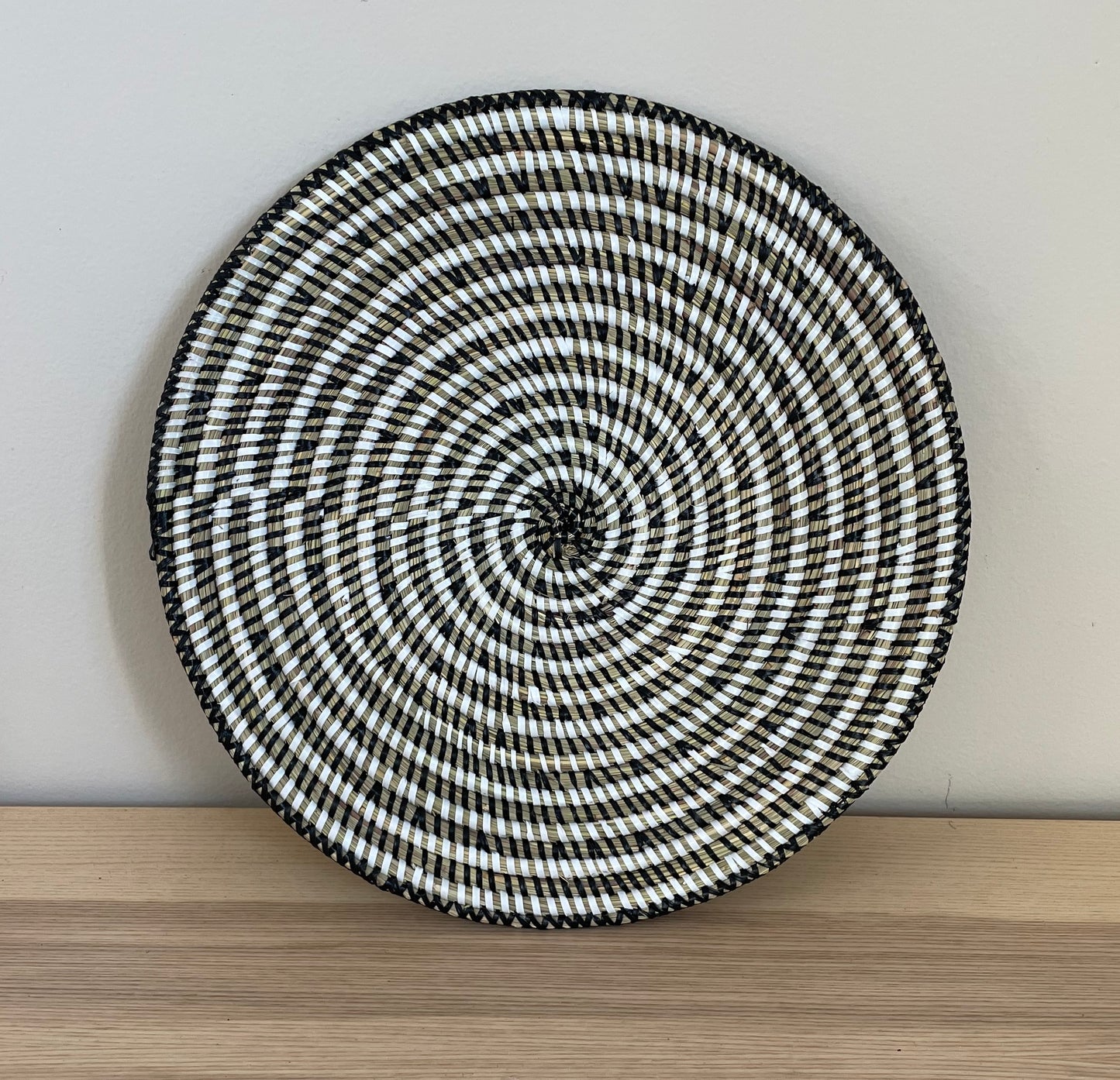 African Woven Round Pad/Pot Holder/Trivet, Woven Senegal Wall Decoration, Natural Palm Fiber, 15" Diameter