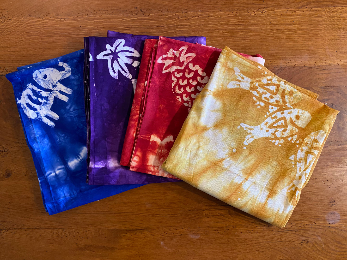 African Batik Handprinted Tablecloth, Imported Authentic Handmade in Senegal, Dining Room Décor, Kitchen Decor, Elephant Design