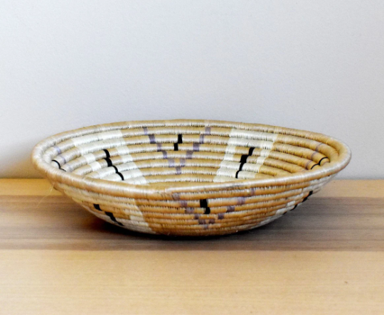 African Woven Basket, Rwanda Basket, Woven Bowl, Natural Sisal Fiber, Dining Centerpiece, Fruit & Bread Basket