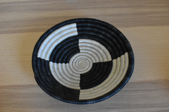 African Woven Basket, Rwanda Basket, Woven Bowl, Natural Sisal Fiber, Dining Centerpiece, Fruit & Bread Basket