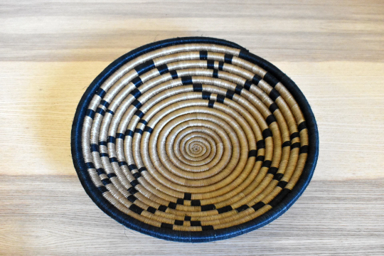 African Woven Basket, Rwanda Basket, Woven Bowl, Natural Sisal Fiber, Dining Centerpiece, Fruit & Bread Basket